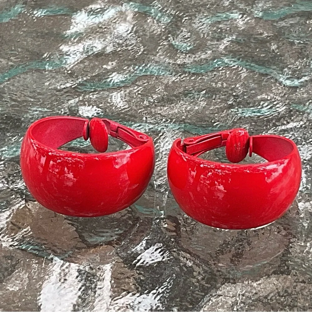 Red Hoop Clip Earrings Metal lightweight 1” diameter
